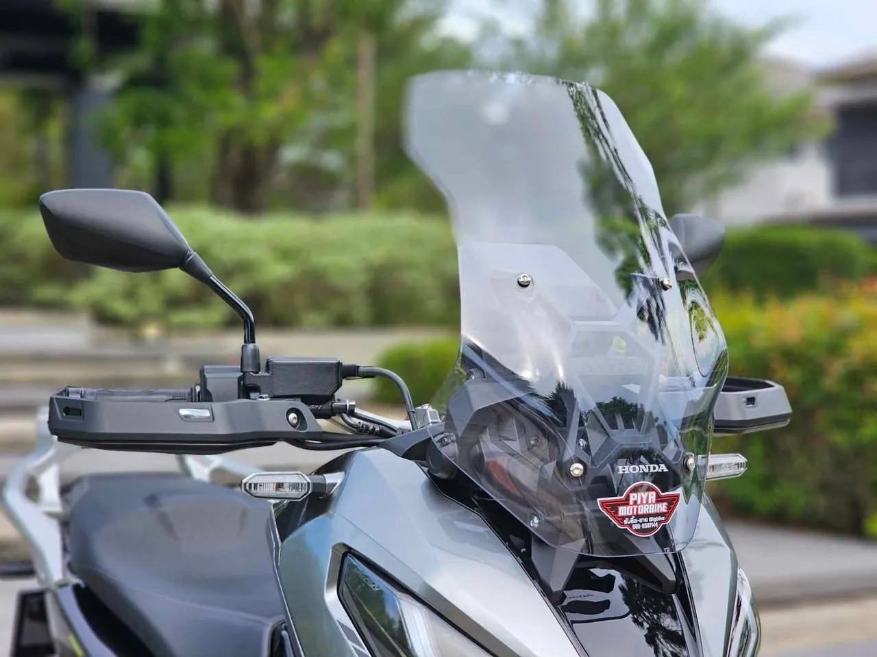 Скутер Honda X-ADV750 в аренду на Пхукете 4