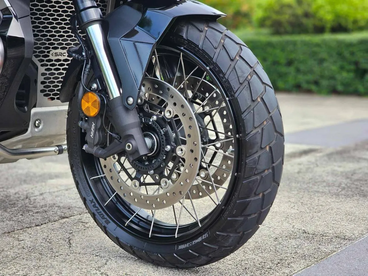 Скутер Honda X-ADV750 в аренду на Пхукете 1