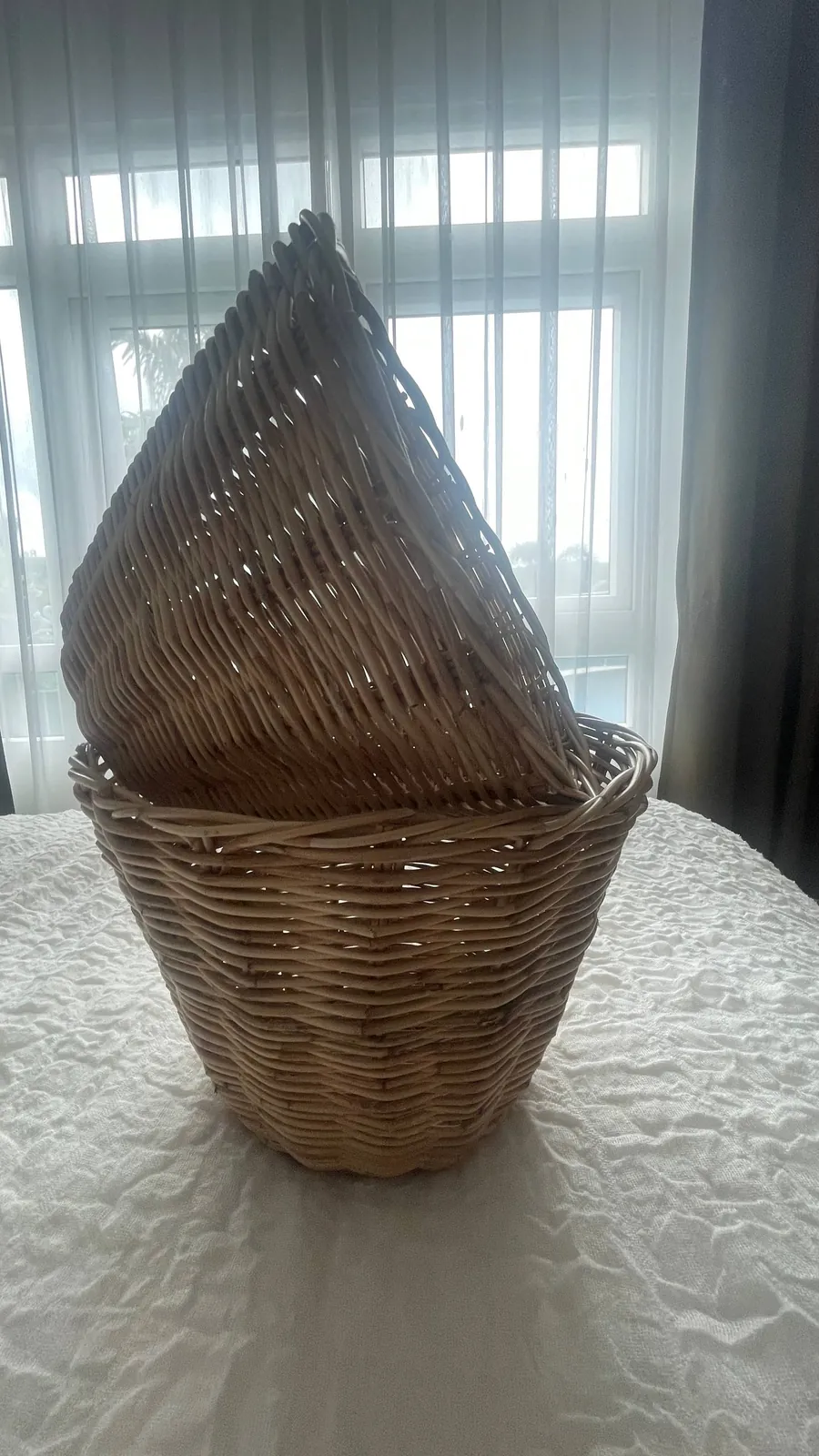 Плетёные корзины из ротанга в Раваи 2