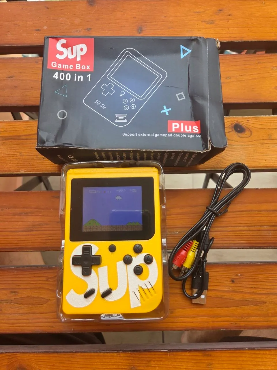 Игровая ретро-консоль SUP 1