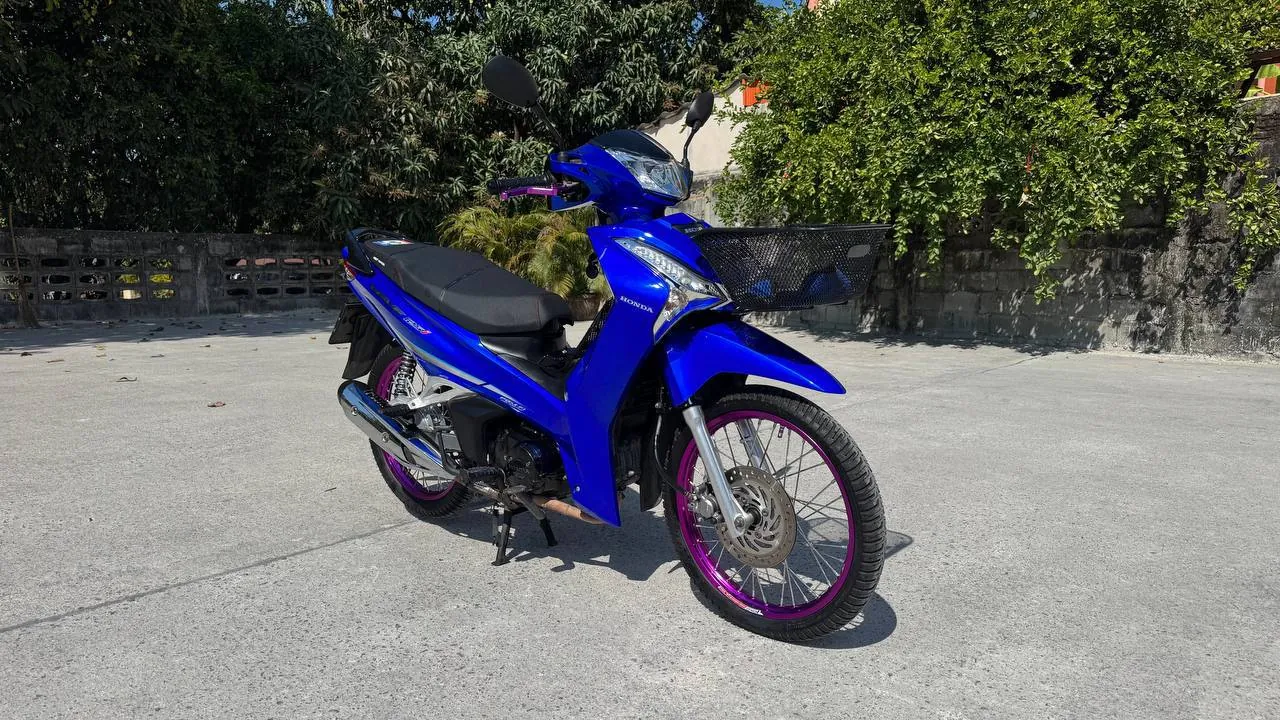 Мотоцикл Honda Wave 125i 2019 года 1